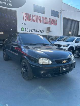 CHEVROLET CORSA 1.0 MPFI CLASSIC SEDAN LIFE 8V FLEX 4P MANUAL CHEVROLET CORSA 1.0 MPFI CLASSIC SEDAN LIFE 8V FLEX 4P MANUAL